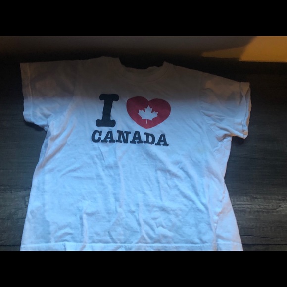 Canada Top - Picture 2 of 2